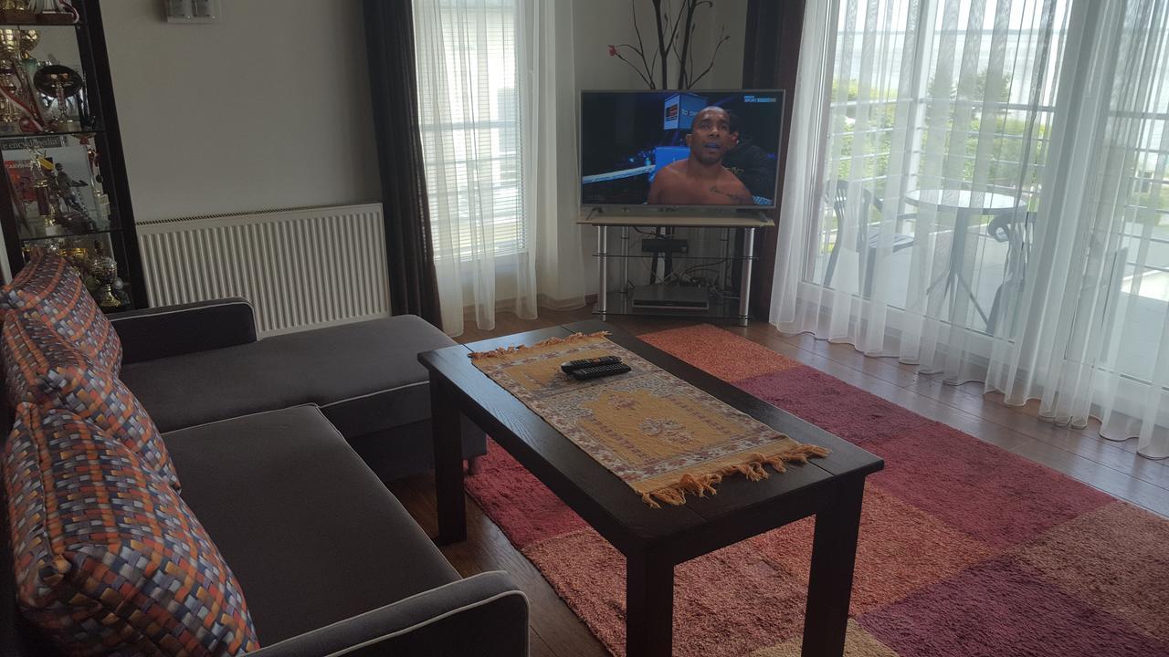Riwiera Мельно Экстерьер фото